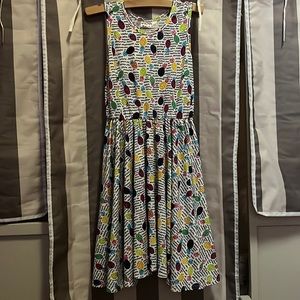 Dot dot smile size 7